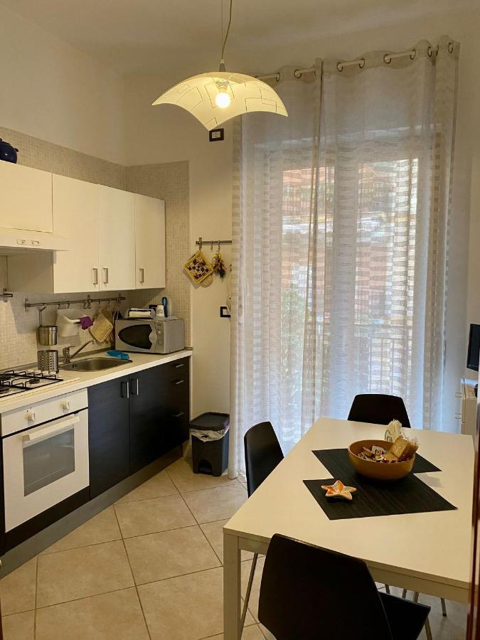 Appartamento Mercatello Salerno Exteriör bild